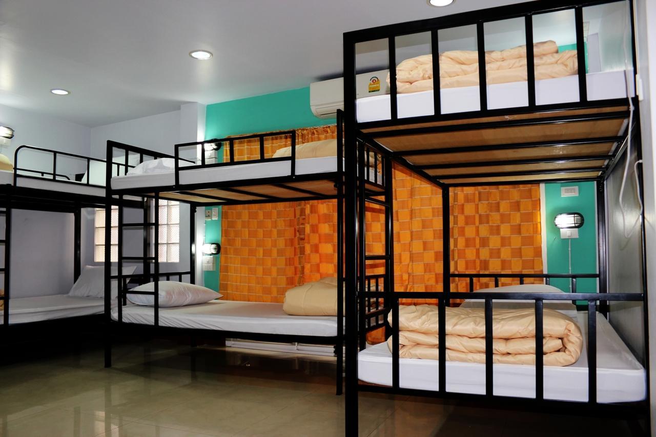 Home Base Hostel (Adults Only) Bangkok Kültér fotó